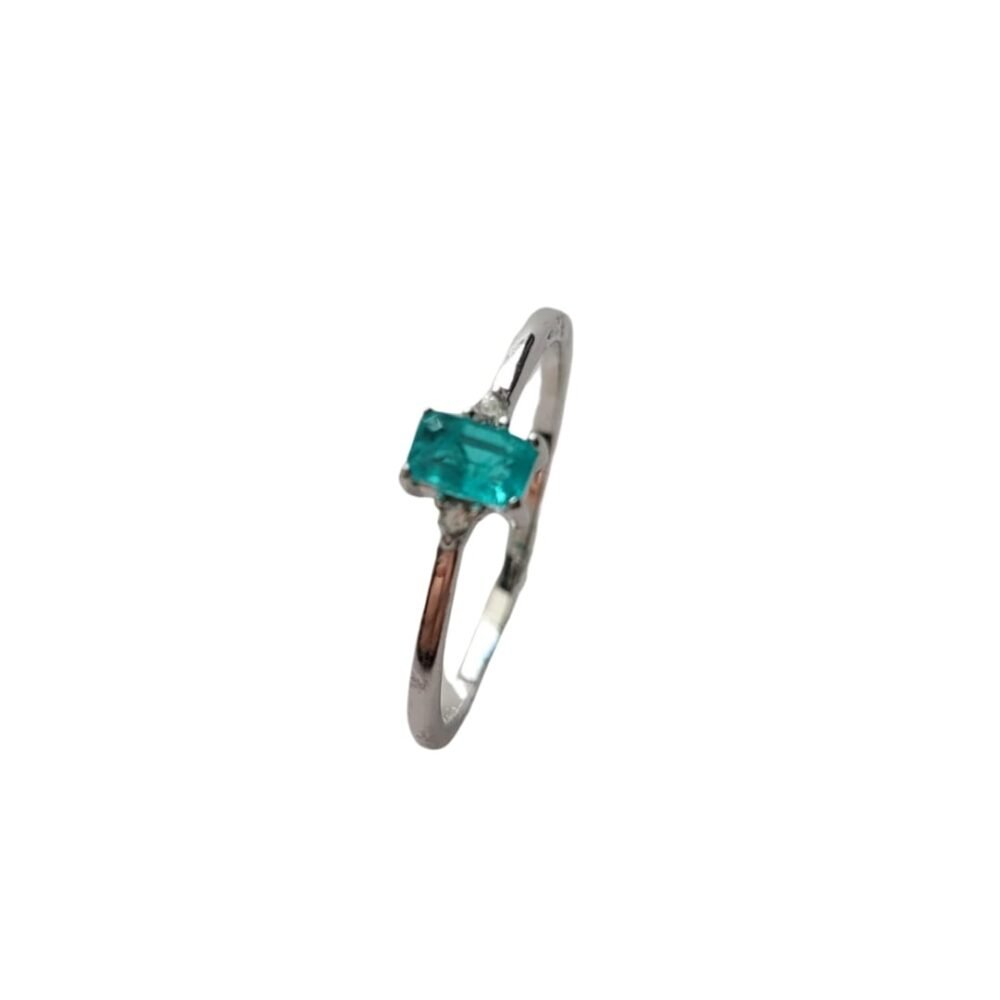 Anel em Prata 925 com cristal retangular perpendicular turmalina paraíba fusion e dois cristais incolores - Imagem 2